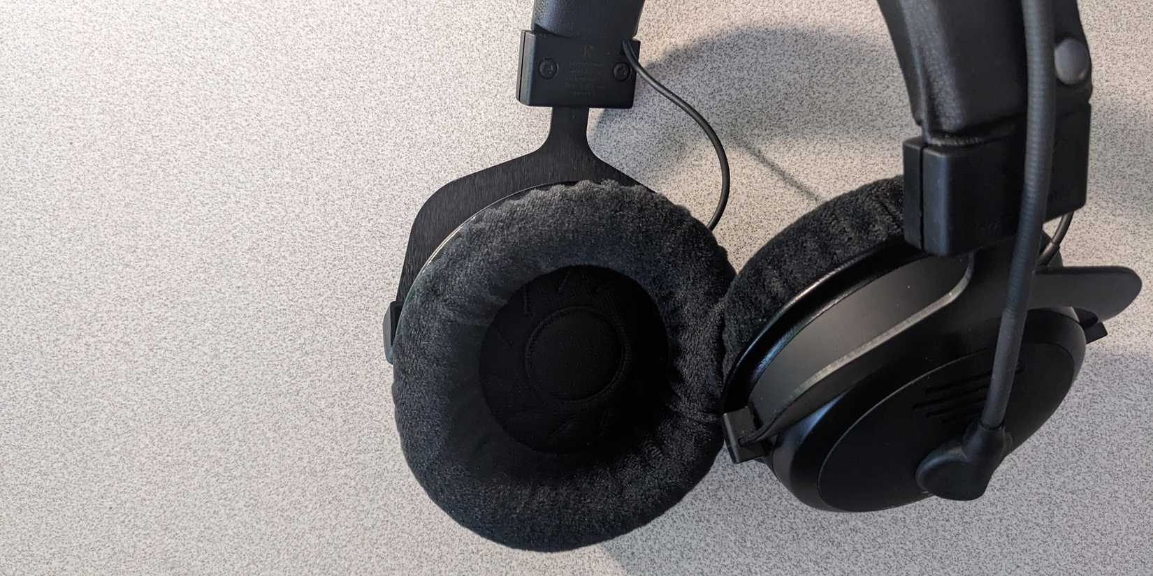 Beyerdynamic MMX 330 Pro Design #3