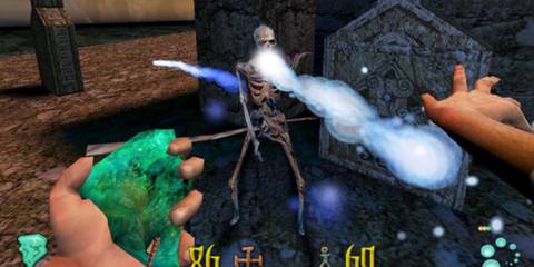 The player fights a demon in Clive Barker's Undying 