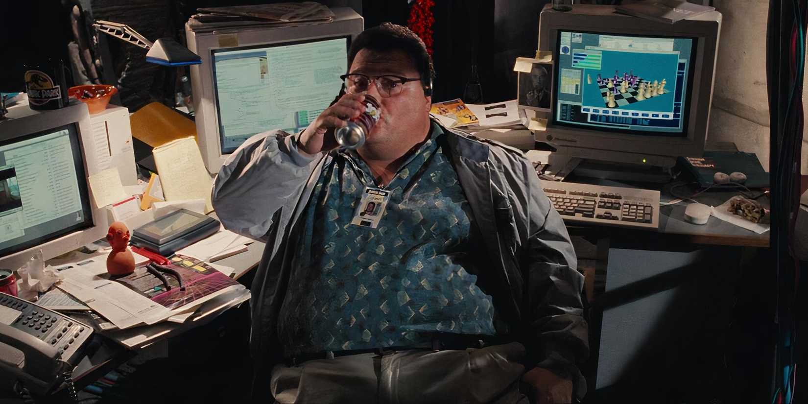 wayne knight as dennis nedry in jurassic park