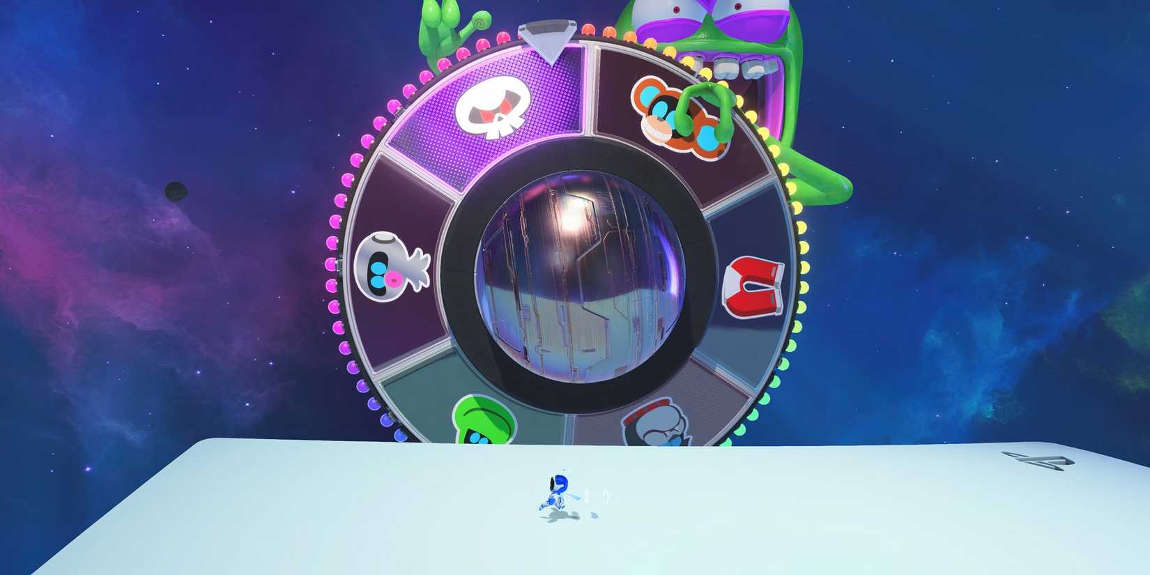 Fighting Space Bully Nebulax in Astro Bot