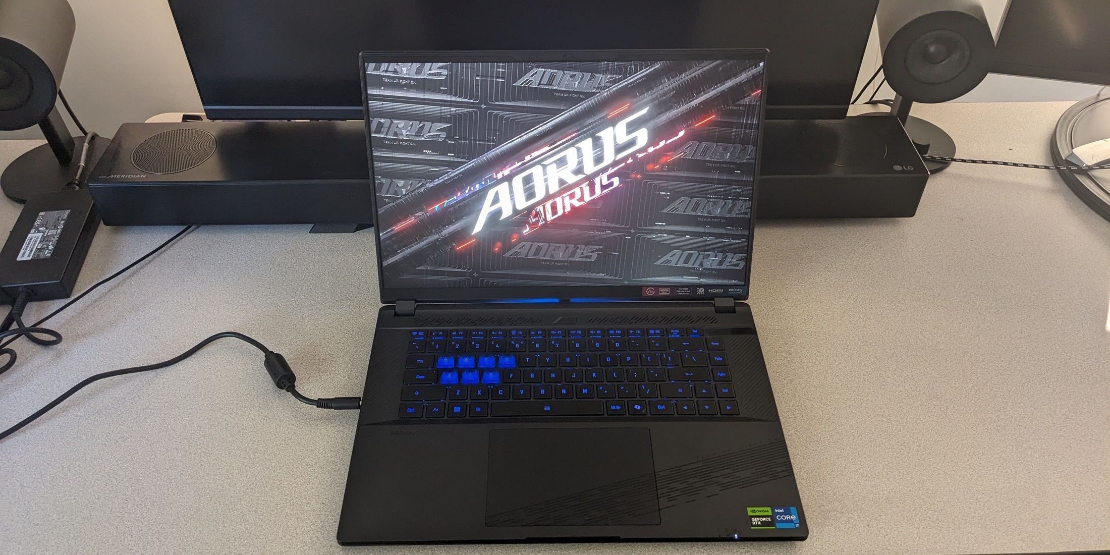 Gigabyte Aorus A16X Review: A Mid-Range Gaming Laptop with Few Weaknesses