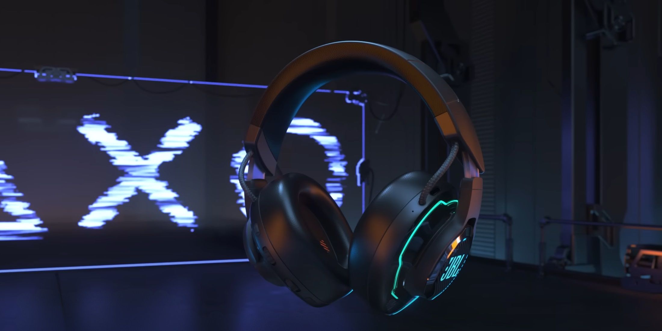 Open Back vs Closed Back Headphones: Which is Better for Gaming?