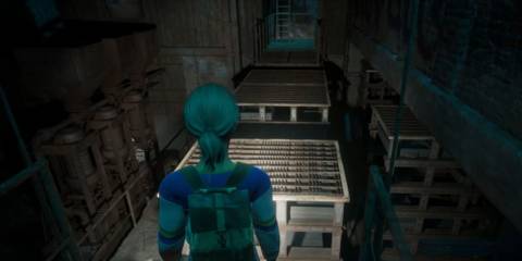 Jumps Iridescent Head Trinket The Casting of Frank Stone