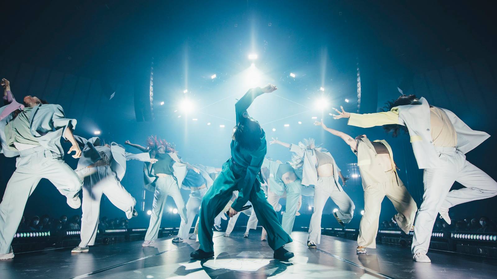 kenshi-yonezu-2023-tour-fantasy-concert-film-1