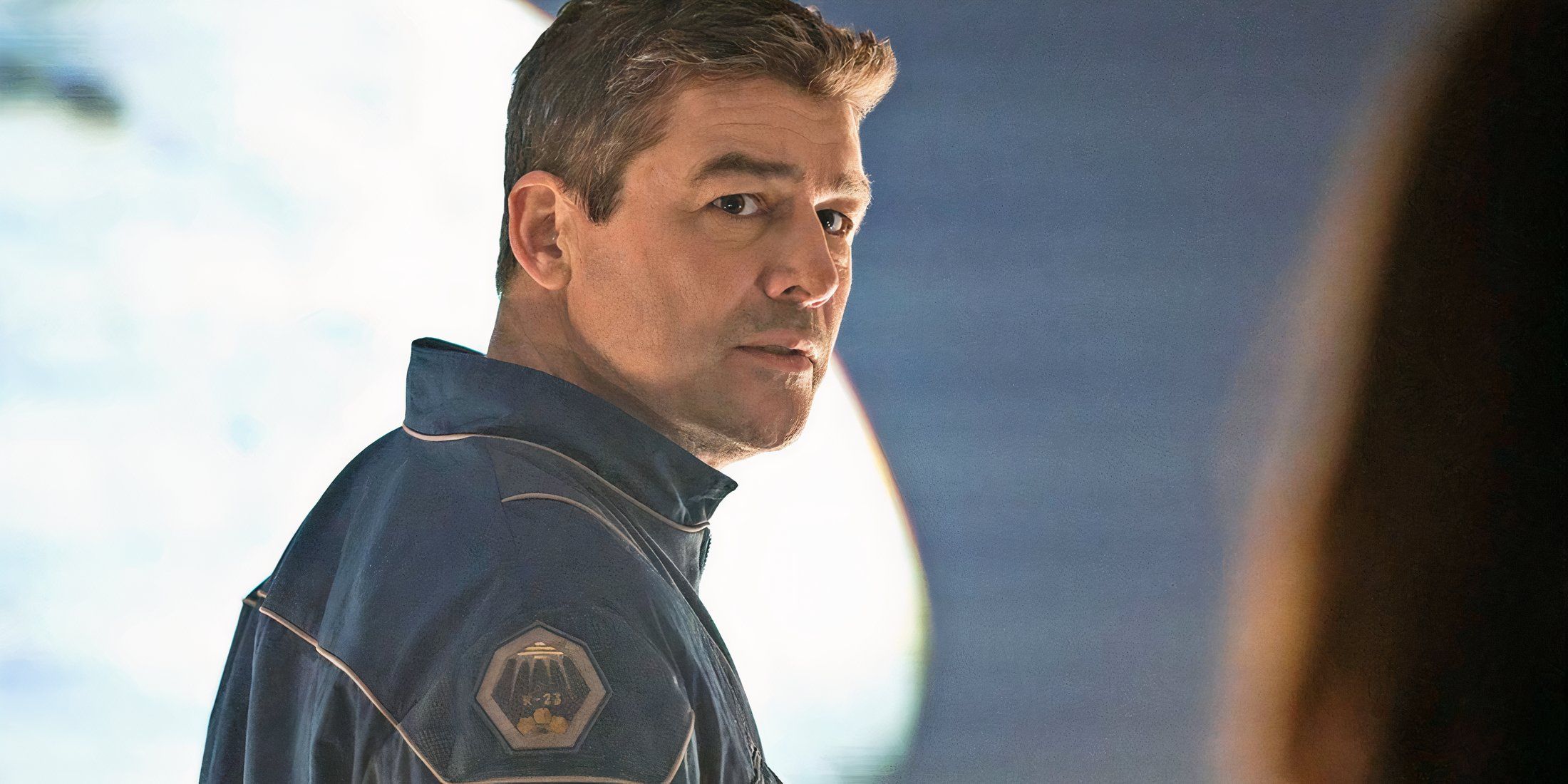 Kyle Chandler in Lanterns