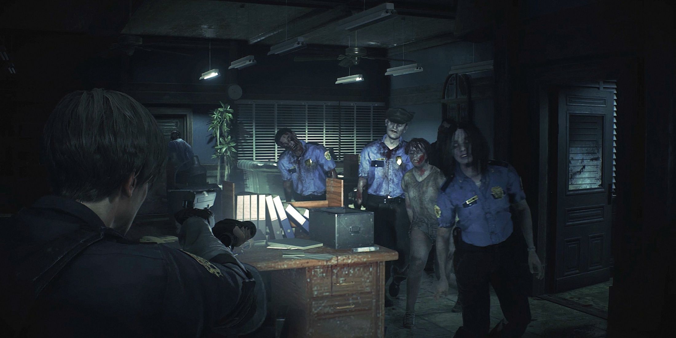 Resident Evil 2 Fighting Zombies In Police Station