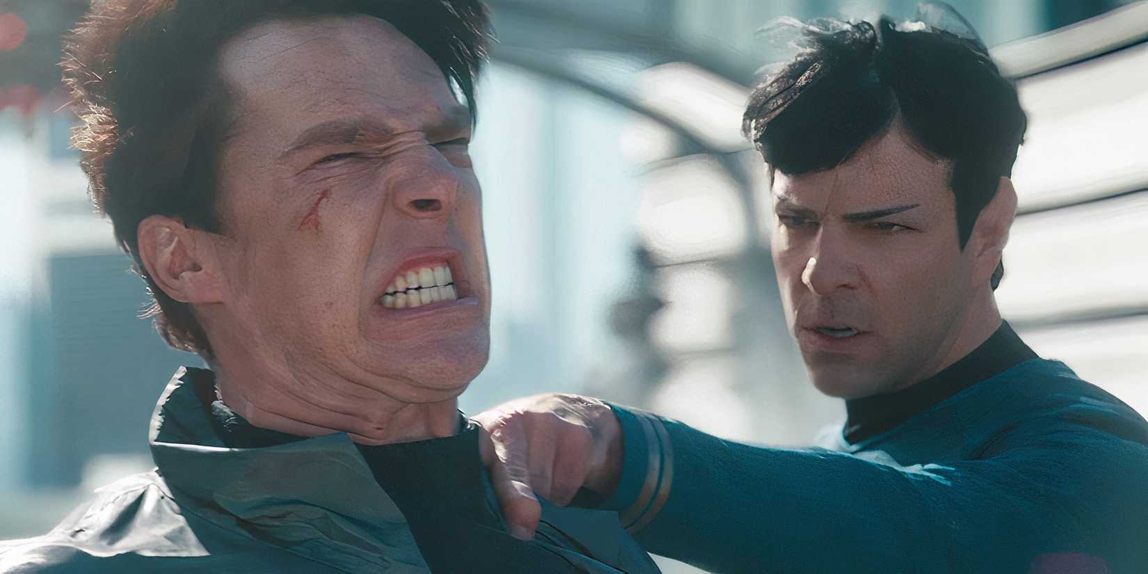 Spock atttempts a Vulcan neck pinch on Khan in Into Darkness