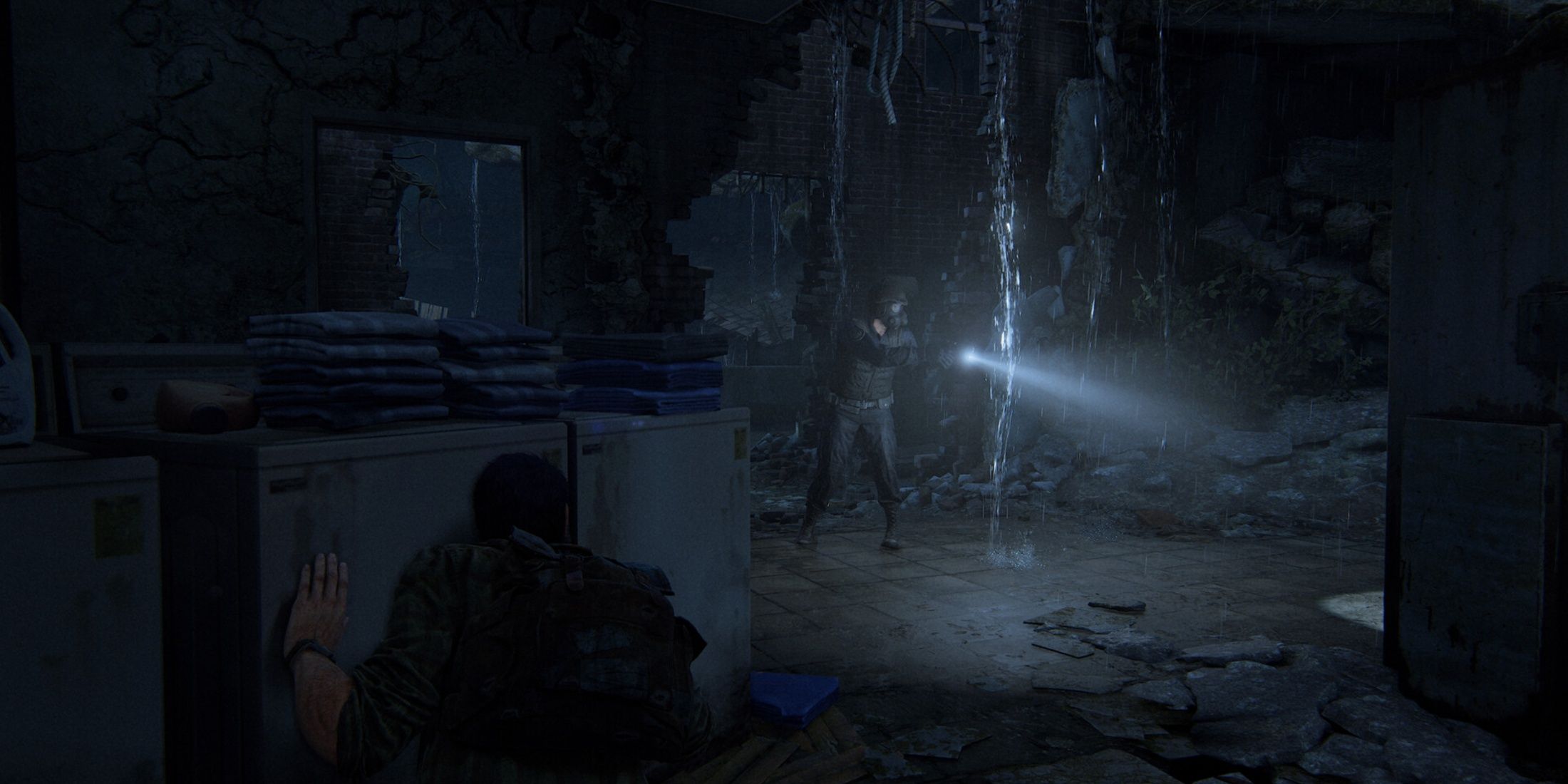 The Last Of Us Part 1 Joel Hiding From FEDRA Agent