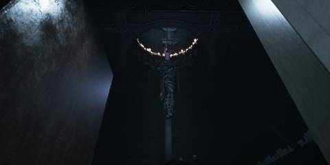 Visage - A sacrificial pole surrounded by a ring of fire