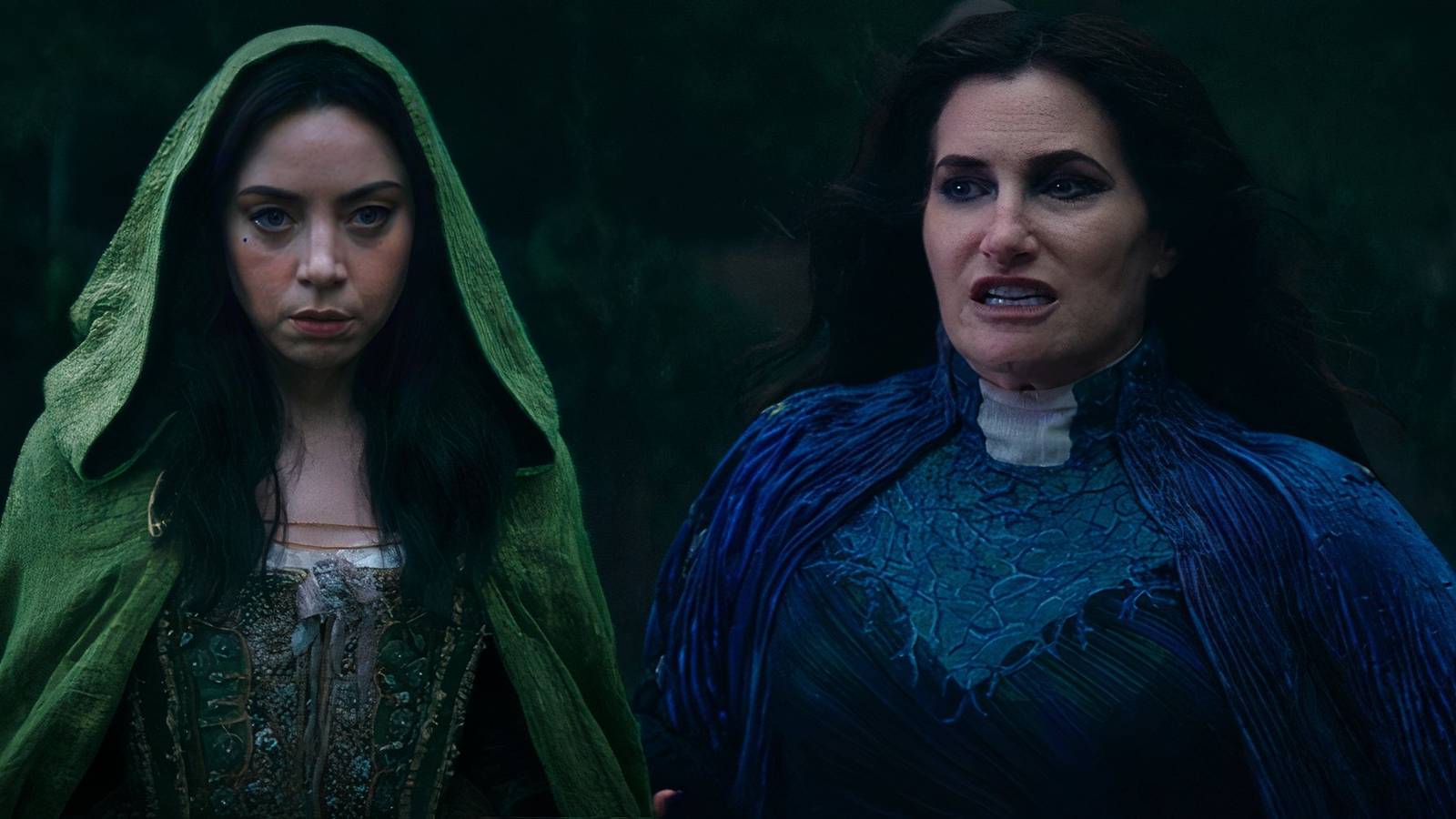 Aubrey Plaza and Kathryn Hahn in Agatha All Along