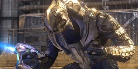 Arbiter Getting Ready For Fight-1