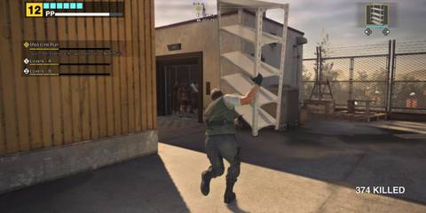 Dead Rising Deluxe Remaster Frank Running With Shelves