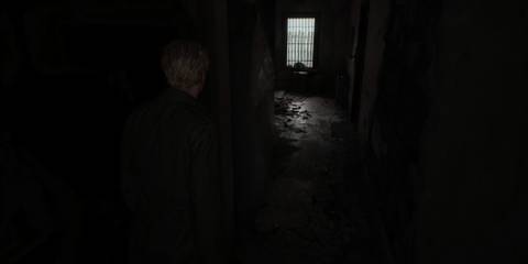 Exploring an apartment in Silent Hill 2 (2024)