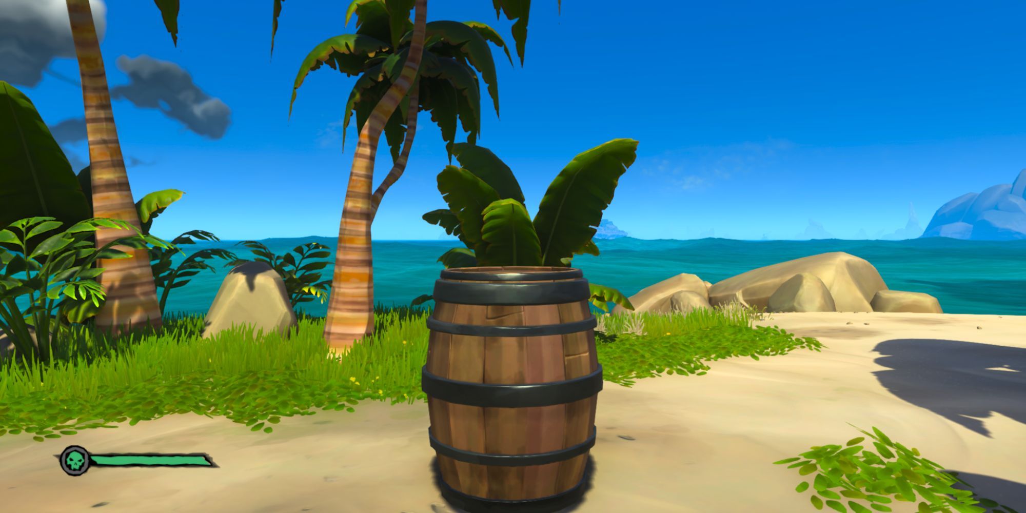 How to disguise as a treasure chest or barrel in Sea of Thieves