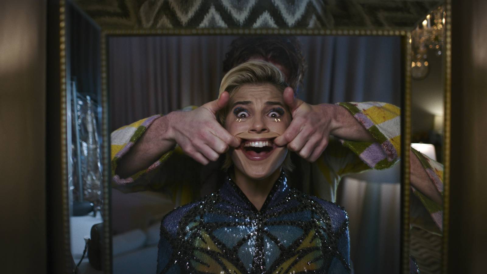 Naomi Scott forced to smile in Smile 2