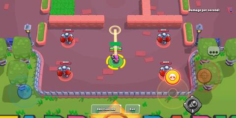 Penny aiming her super in Brawl Stars