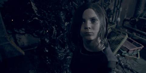 Eveline in child form in Resident Evil 7: Biohazard