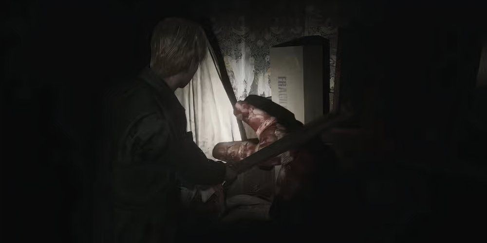 Silent Hill 2 remake fighting a mannequin