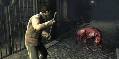 Silent Hill Homecoming Feral dog snarling at Alex