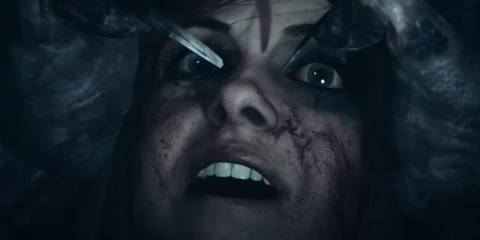 Ashley about to get her eyes gouged out by a Wendigo