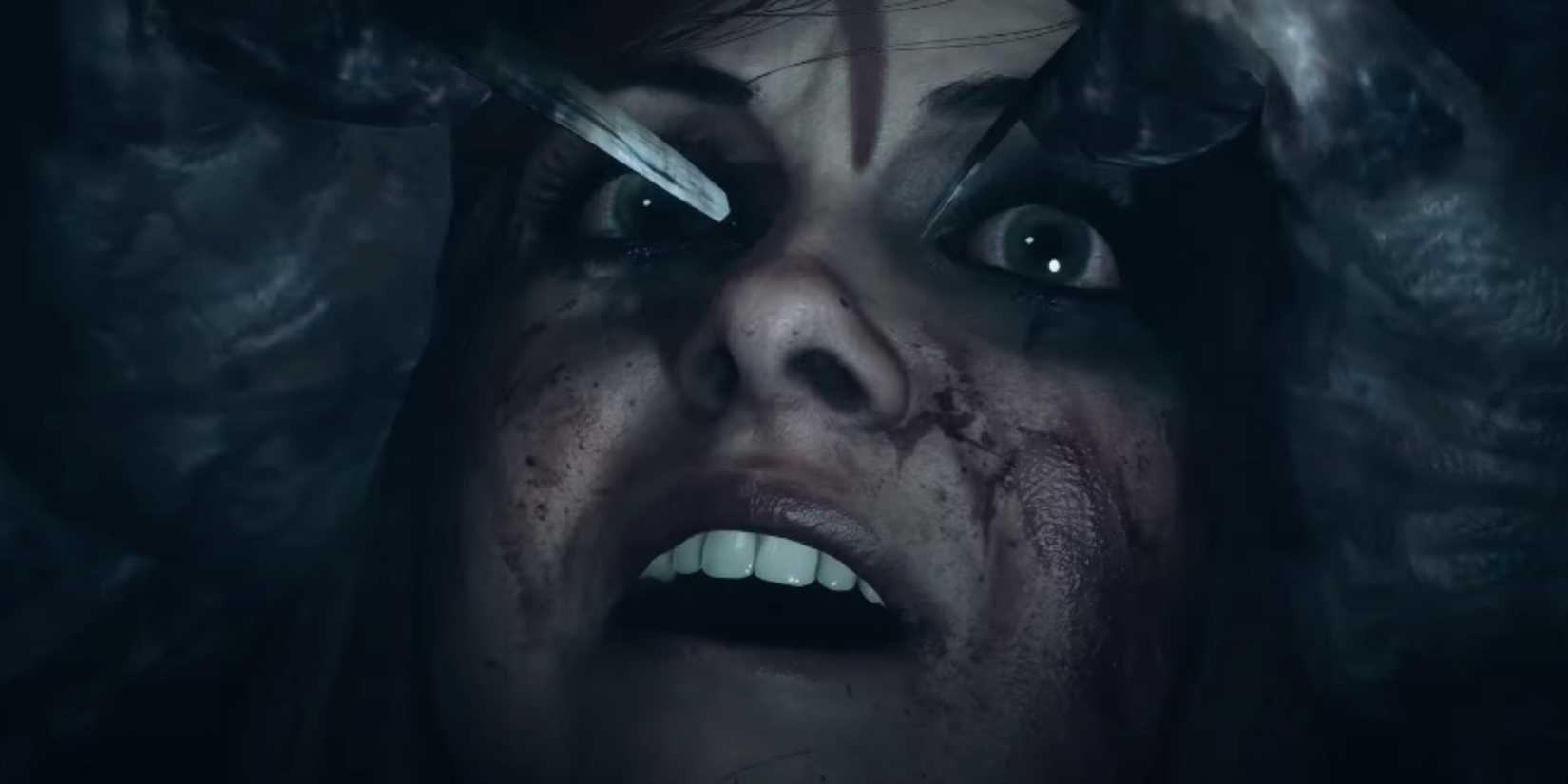 Ashley about to get her eyes gouged out by a Wendigo