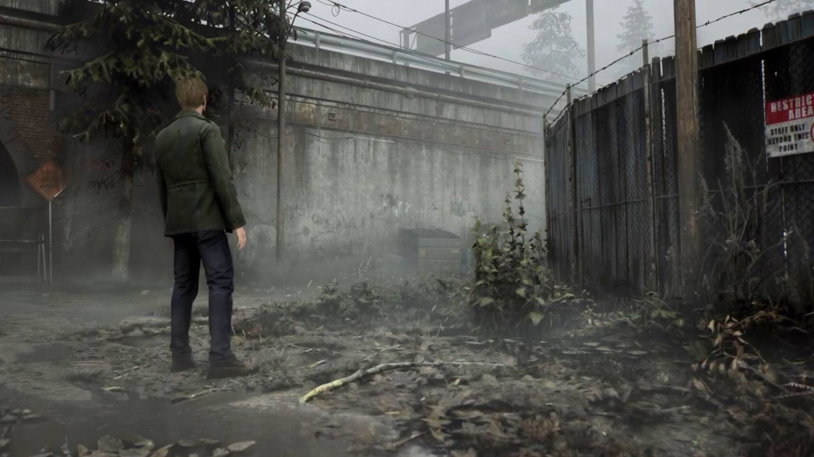 james standing around in silent hill 2 remake