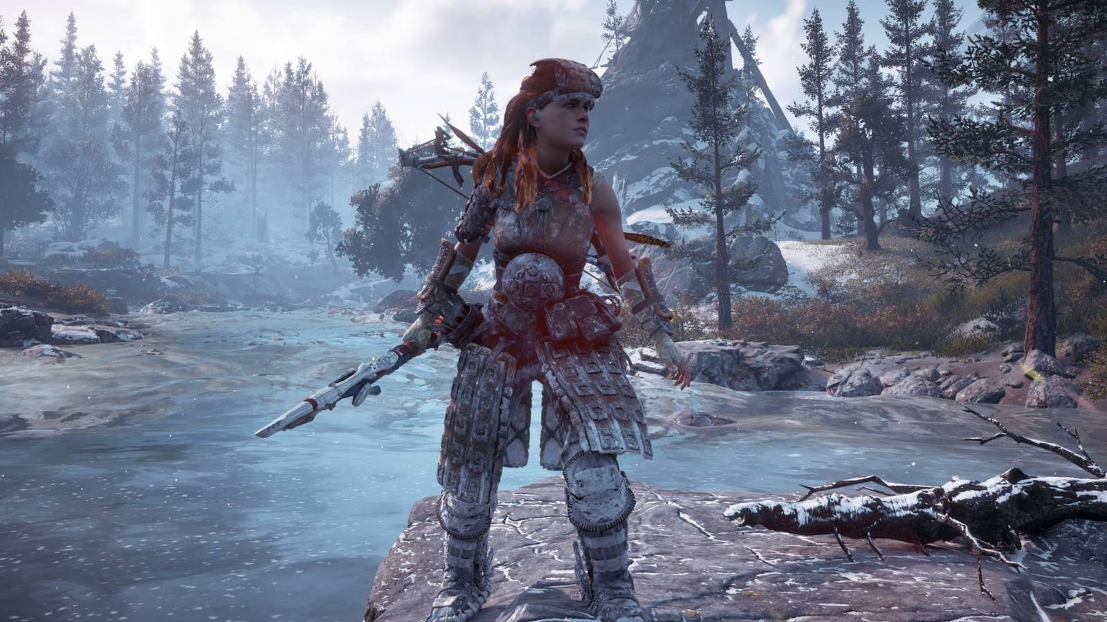 Aloy holding her spear in Horizon: Zero Dawn