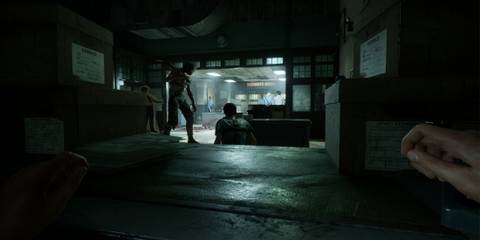 Using stealth in The Outlast Trials