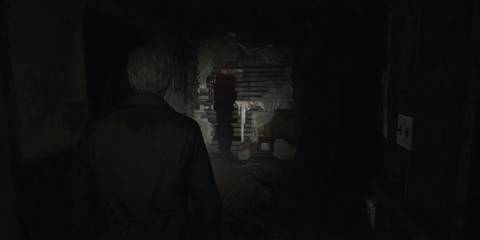 Woodside Apartments Entering Crack in Wall Silent Hill 2 Remake