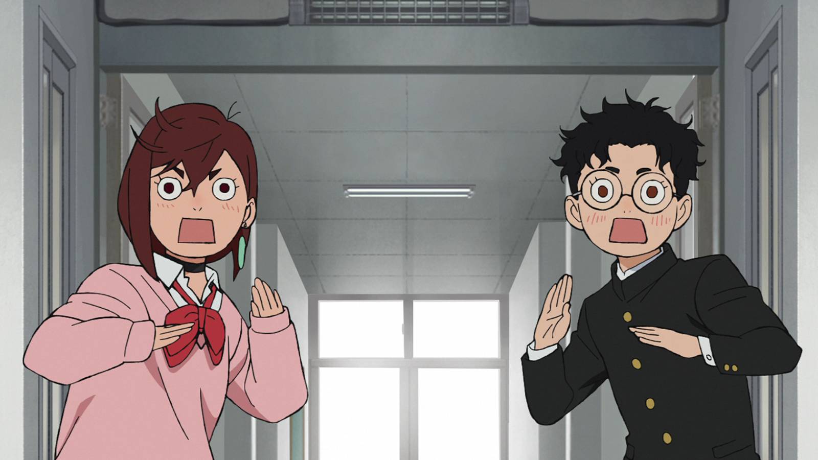 dandadan-5-ayase-okarun-caught