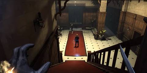 corvo preparing to blink towards a guard