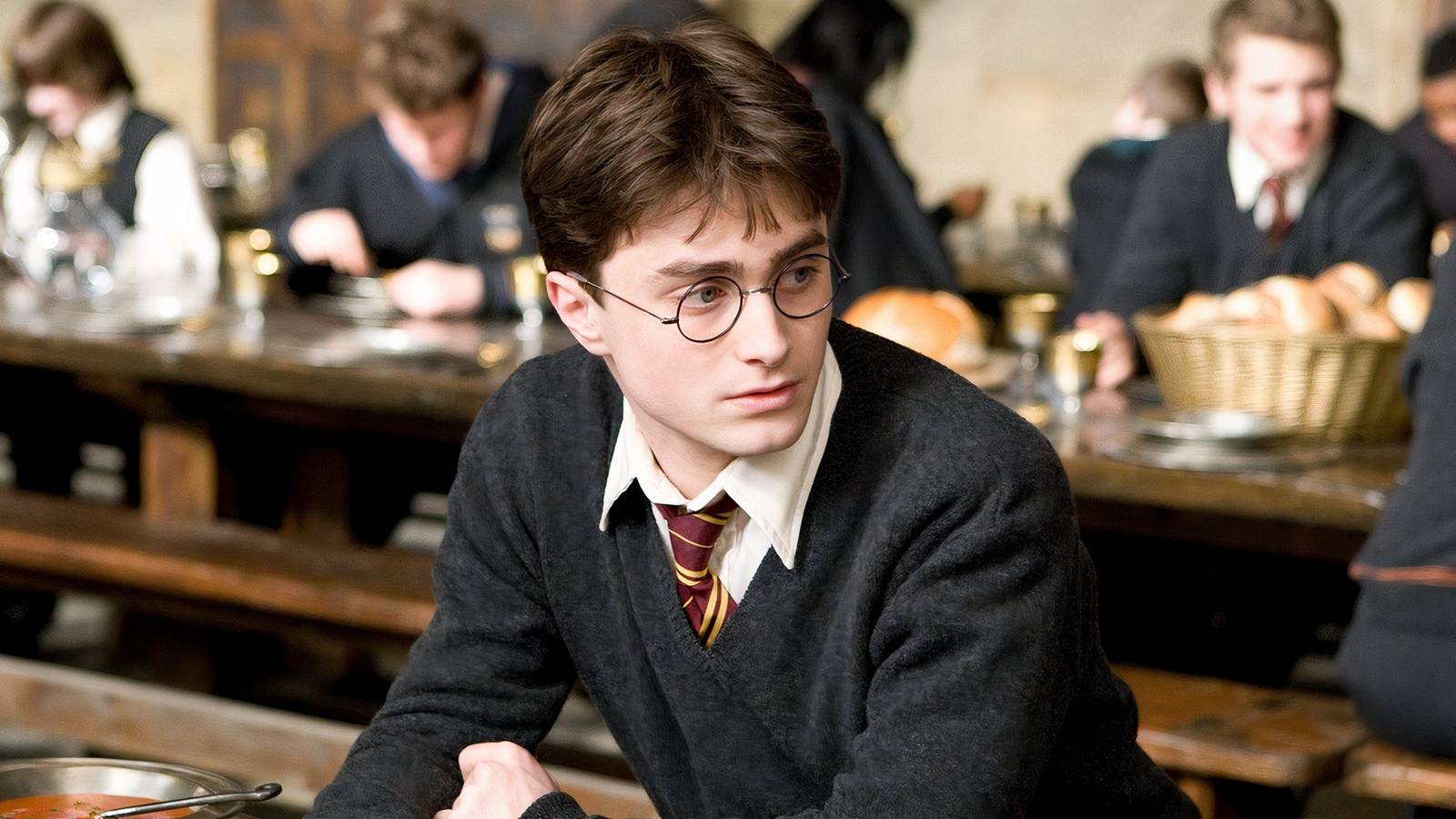 Harry Potter sat in the great hall Cropped