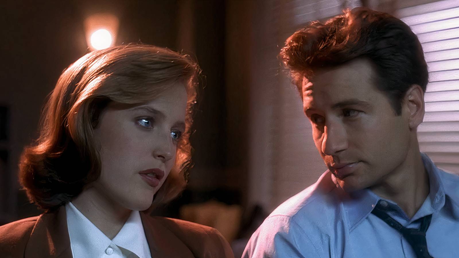Fox Mulder and Dana Scully in The X-Files