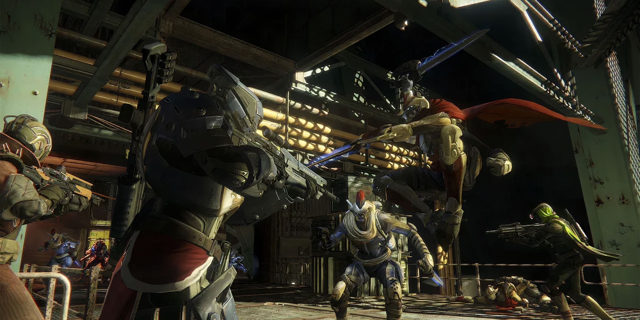 Players fighting Fallen in Destiny 1