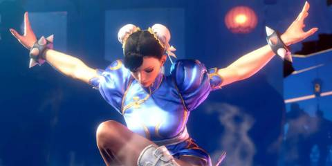 Chun-Li kneels in a graceful pose in Street Fighter 6