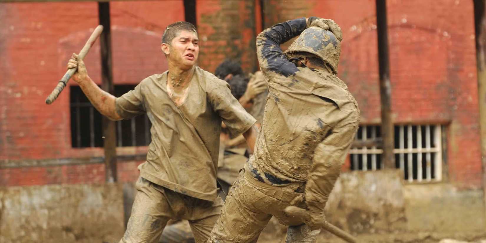 Iko Uwais' prison fight in The Raid 2