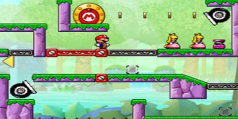 mario next to two mini peaches