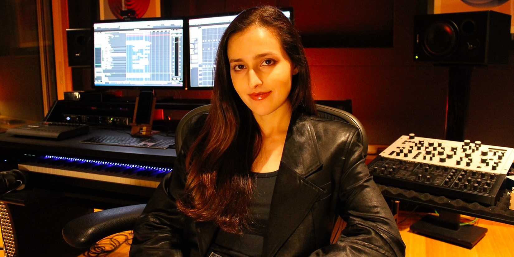 Alien Rogue Incursion composer Sara Barone headshot 2x1 aspect ratio