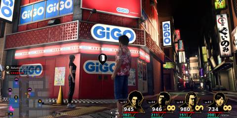 An arcade in Kamurocho in Like a Dragon: Infinite Wealth