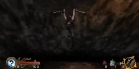 Ayame climbing in Tenchu: Stealth Assassins