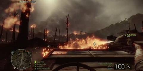 Battlefield Bad Company 2 burning city in Vietnam