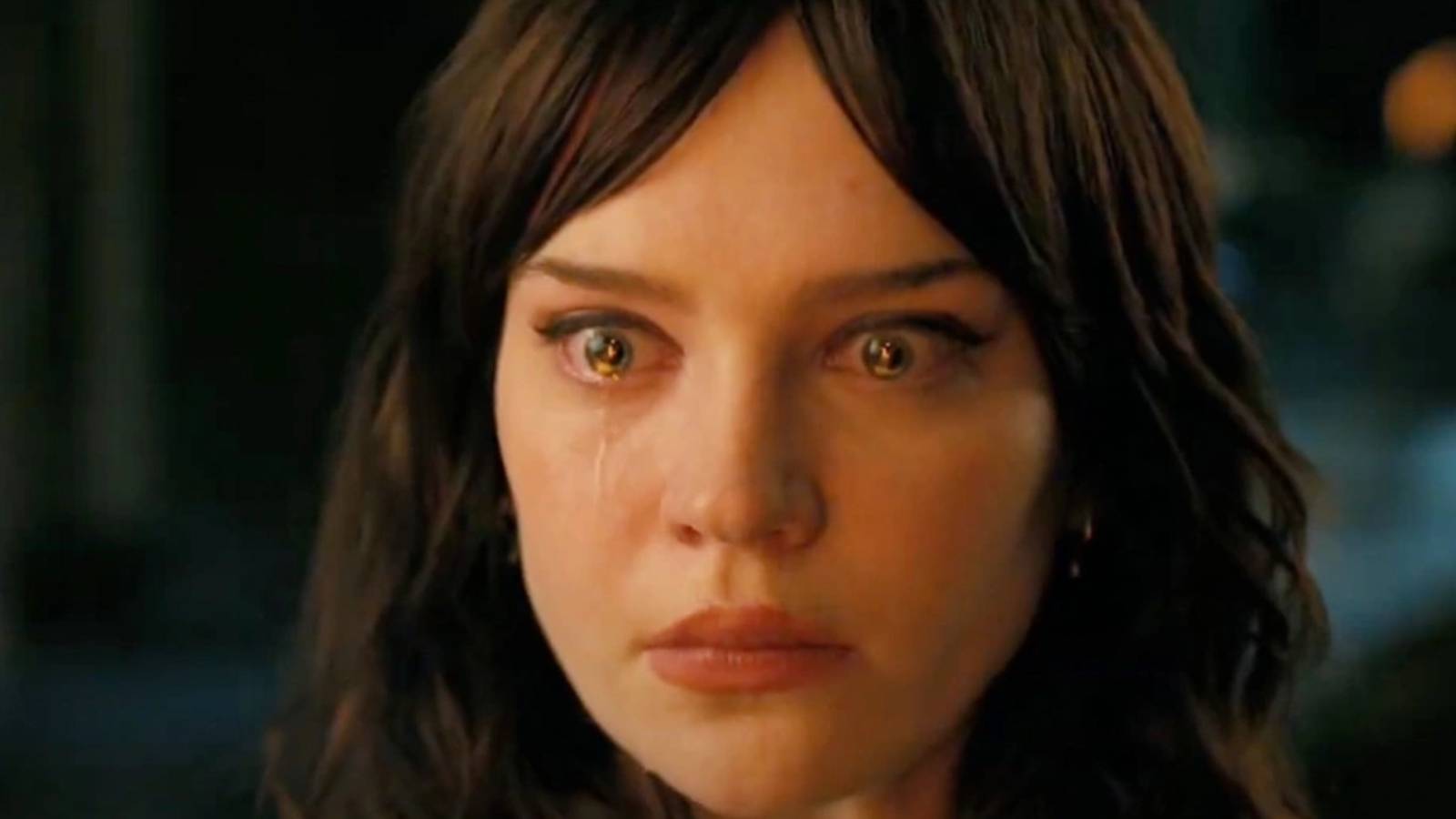 Sophie Thatcher as Iris in Companion