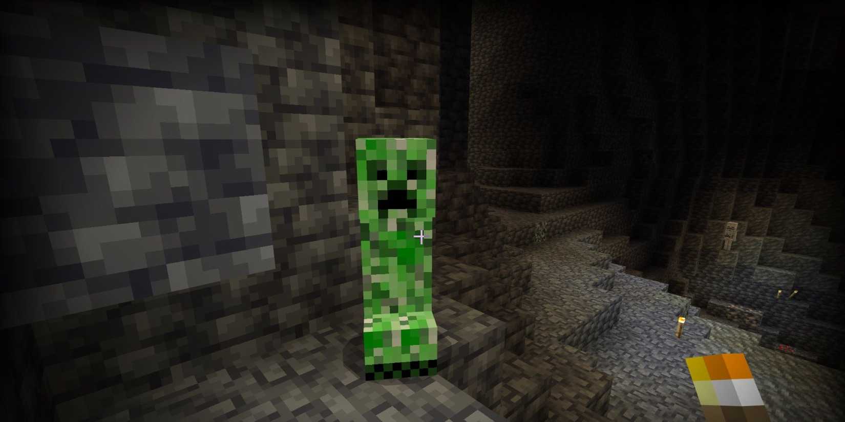 Creeper in deepslate cave