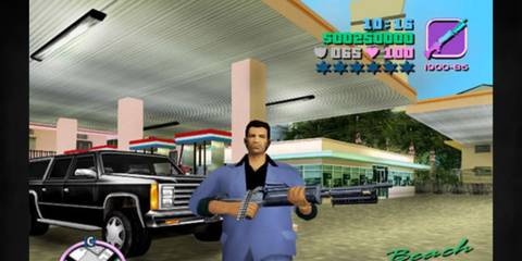 Grand Theft Auto Vice City Tommy Vercetti at a gas station