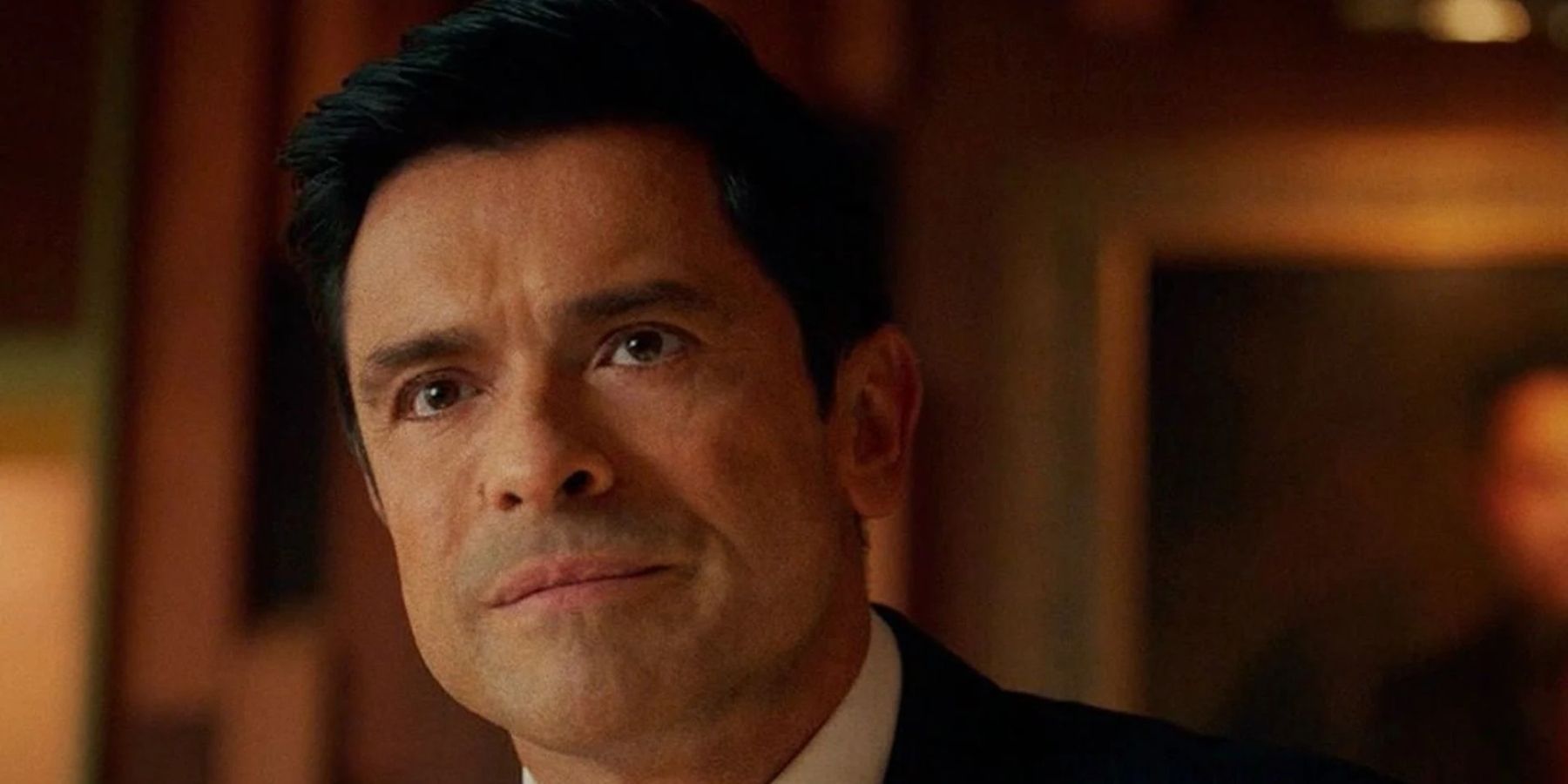 Mark Consuelos as Hiram Lodge in Riverdale