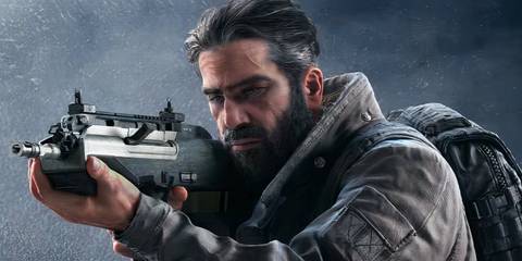 Zero with an assault rifle