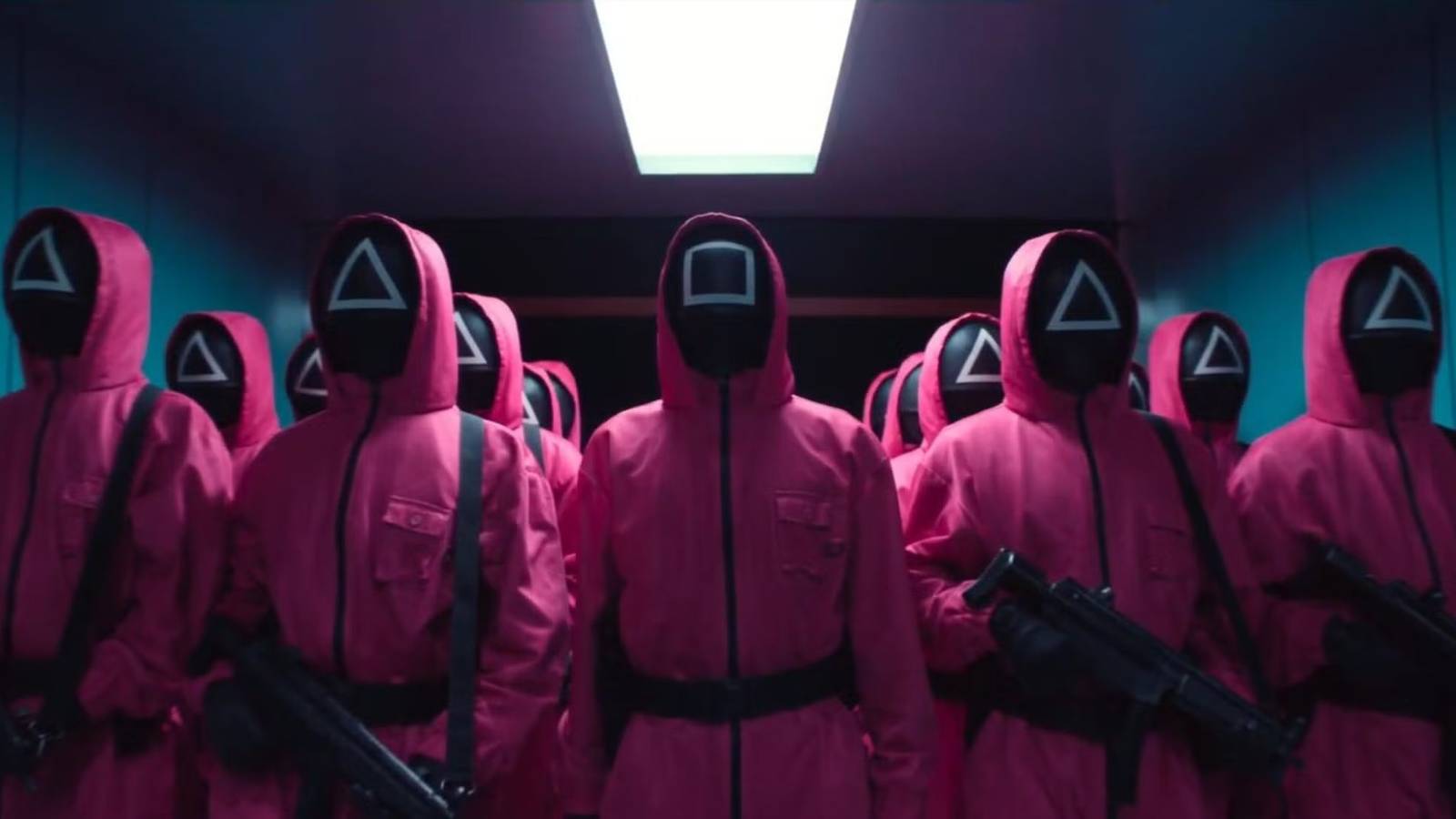 Destiny 2 Player Nails Squid Game Guard Cosplay 