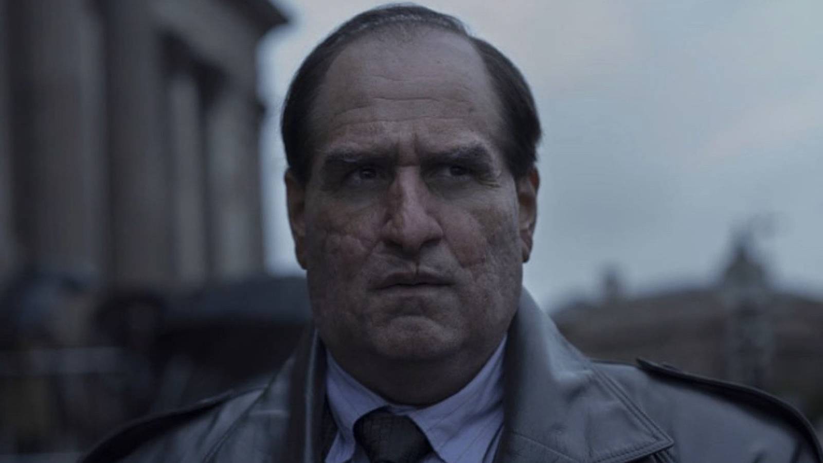 Colin Farrell as Oz Cobb in The Penguin (2024)