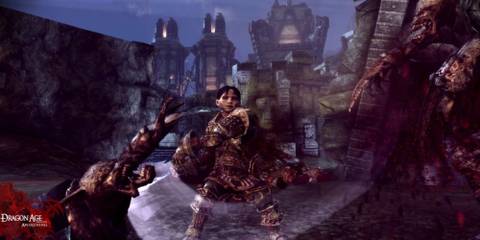 Sigrun fighting Darkspawn in Dragon Age: Origins