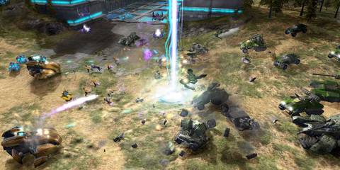 A Key Frame From Halo Wars Showing A Battle Between UNSC & Covenant Forces In A Desert Area